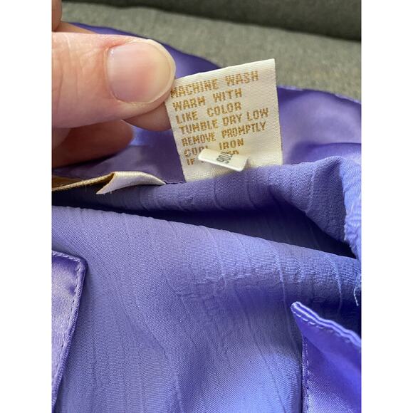 Vintage Victoria's Secret Gold Label Purple Pajama Shirt Button Up Size Small - Picture 7 of 7